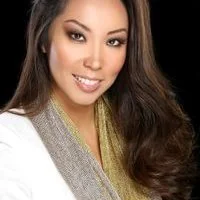 Official portrait of Lisa Song Sutton